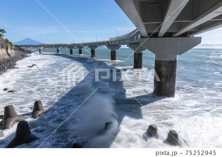 大崩れ海岸 75252945