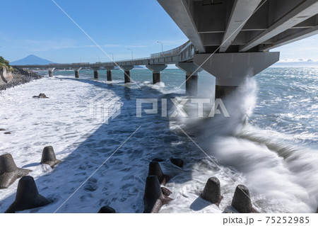 大崩れ海岸 75252985