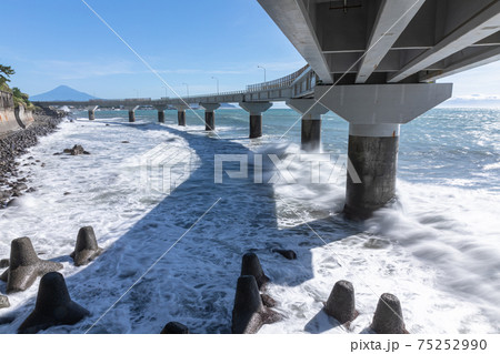 大崩れ海岸 75252990