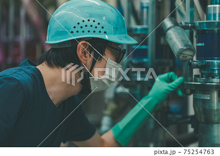 新聞印刷工場 新聞印刷工場 75254763