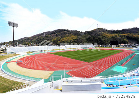 紀三井寺運動公園陸上競技場　和歌山市 75254878