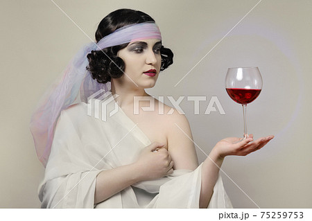 woman with wine 75259753