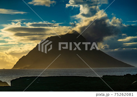 八丈島 八丈小島 島 自然 屋外 離島 伊豆諸島 風景 リゾート ワーケーション 観光 旅行 八丈島 八丈小島 島 自然 屋外 離島 伊豆諸島 風景 リゾート ワーケーション 観光 旅行 75262081