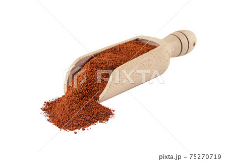 Tandoori Masala mix of spices in wooden scoop 75270719
