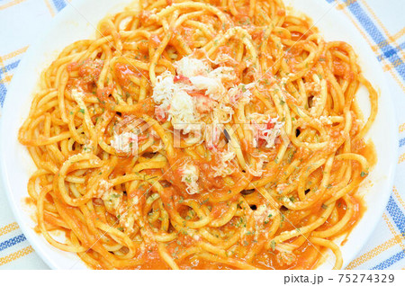 蟹のトマトクリームパスタ 75274329