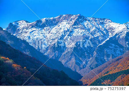 谷川温泉　谷川岳八景　マナイタグラ　谷川岳南面　　　　　 75275397