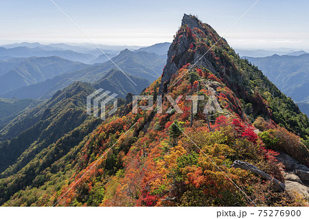 石鎚山の紅葉(愛媛県) 石鎚山の紅葉(愛媛県) 75276900