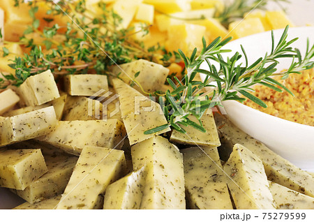 オランダ　チーズ 75279599