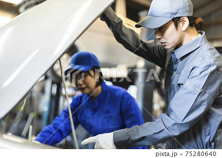 自動車整備士 75280640