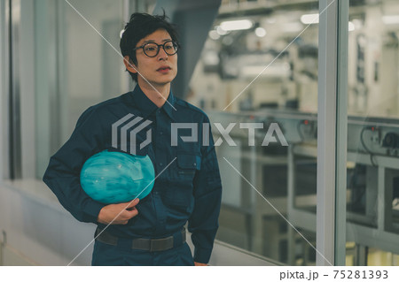 新聞印刷工場 新聞印刷工場 75281393