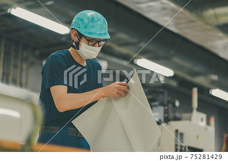 新聞印刷工場 白損 新聞印刷工場 白損 75281429