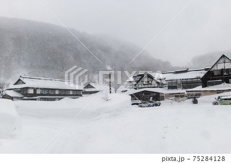 雪の世界 酸ヶ湯 雪の世界 酸ヶ湯 75284128