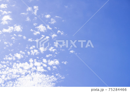 空の写真　青い空・白い雲 75284466