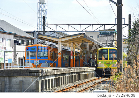 鉄道　私鉄：流鉄・流山線　小金城趾駅ホーム 75284609