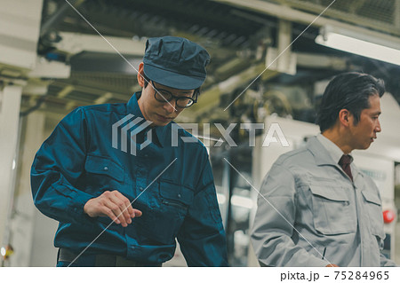 新聞印刷工場 新聞印刷工場 75284965