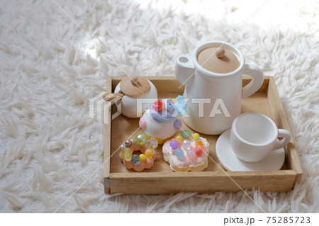手作り粘土と木のお茶セット 女の子のおままごと 手作り粘土と木のお茶セット 女の子のおままごと 75285723