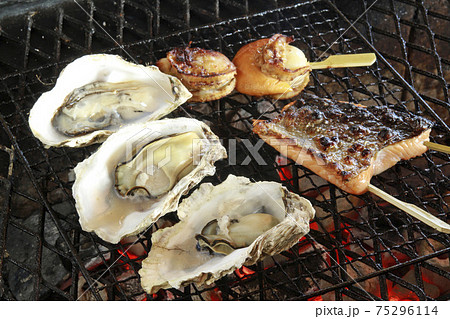 炉端焼き 炉端焼き 75296114