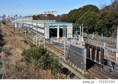 東京臨海高速鉄道八潮車両基地 75297293