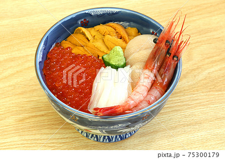 海鮮丼 五色丼 うに えび いくら ほたて いか 海鮮丼 五色丼 うに えび いくら ほたて いか 75300179