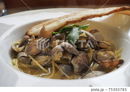 おいしそうボンゴレビアンコ 75303783