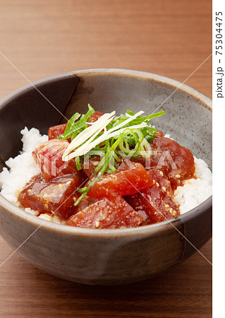 ひゅうが丼 75304475