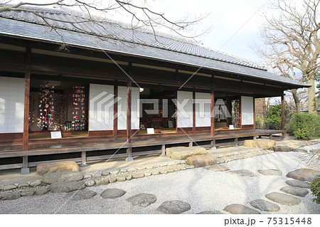 一茶双樹記念館　枯山水の庭園　千葉県流山市　　　　　 75315448