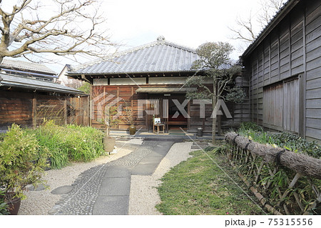 一茶双樹記念館　一茶庵　千葉県流山市　　 75315556