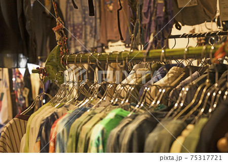 古着屋の店内写真 75317721