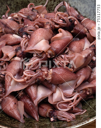 茹でたホタルイカ 75317753