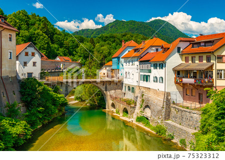 Cityscape of Skofja Loka, Slovenia 75323312