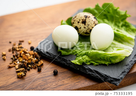 うずら卵 75333195