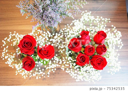 Flower Bouquet of Red Roses and Soaproot(薔薇とカスミソウ) Flower Bouquet of Red Roses and Soaproot(薔薇とカスミソウ) 75342535