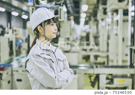 ビジネス エンジニア 女性 ビジネス エンジニア 女性 75346530