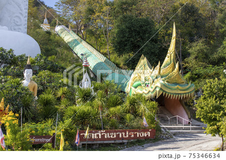 タイ国ロッブリー県の寺院ワット・タムプラタート・カオプラーン 75346634