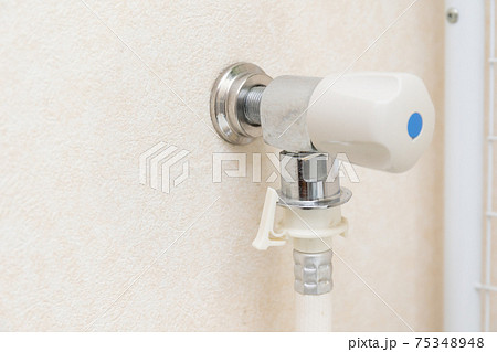 洗濯機の水栓 セルフストッパー オートストッパー 緊急止水弁 洗濯機の水栓 セルフストッパー オートストッパー 緊急止水弁 75348948
