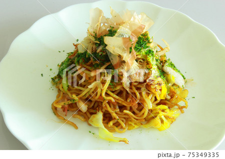 焼きそば 75349335