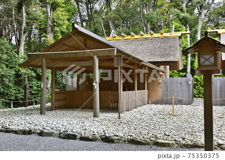伊勢神宮　内宮別宮　伊佐奈弥宮 75350375