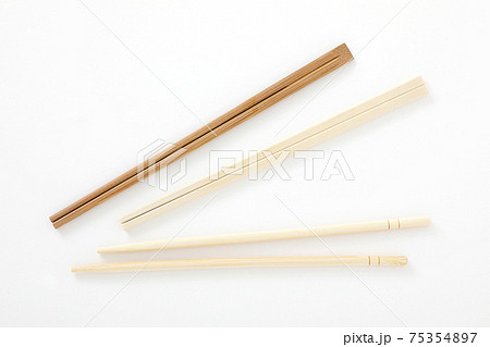 様々な割り箸 75354897