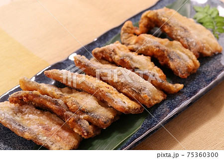 サンマの竜田揚げ　魚料理 75360300