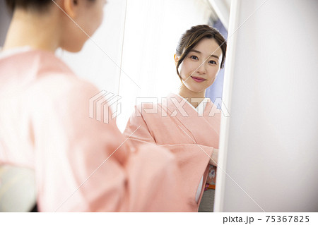 着付け 着物 自装 着付け 着物 自装 75367825