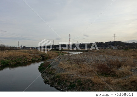 多摩川 75369611