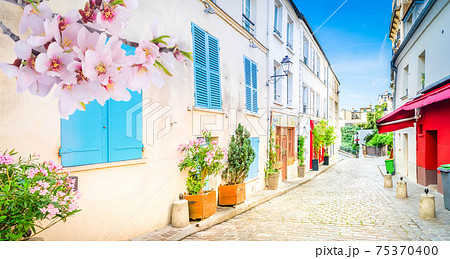 cityscape Mont Matre , Paris, France 75370400