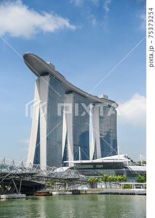 Marina Bay Sands, landmark of Singapore Marina Bay Sands, landmark of Singapore 75373254