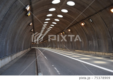 海岸道路のシェルター 海岸道路のシェルター 75378909