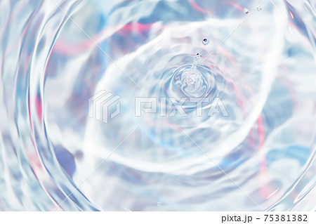 水面 水面 75381382