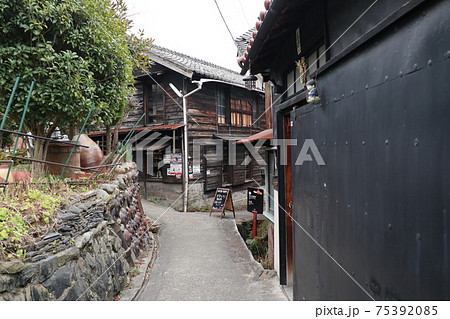 常滑散策　やきもの散歩道 75392085