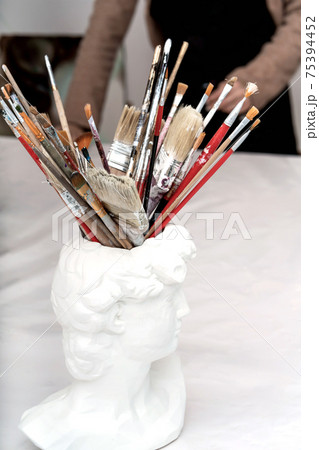 Artist's working studio. Artist's working studio. 75394452