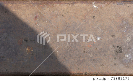 背景素材シリーズ---赤錆　鉄　鳥のふん 75395175