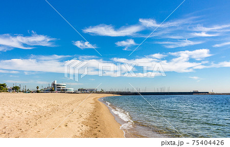 Suma beach and Seaside Park, near Kobe, Japan. Suma beach and Seaside Park, near Kobe, Japan. 75404426