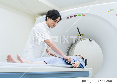 病院　人間ドック　MRI　CT検査　医療 75410801